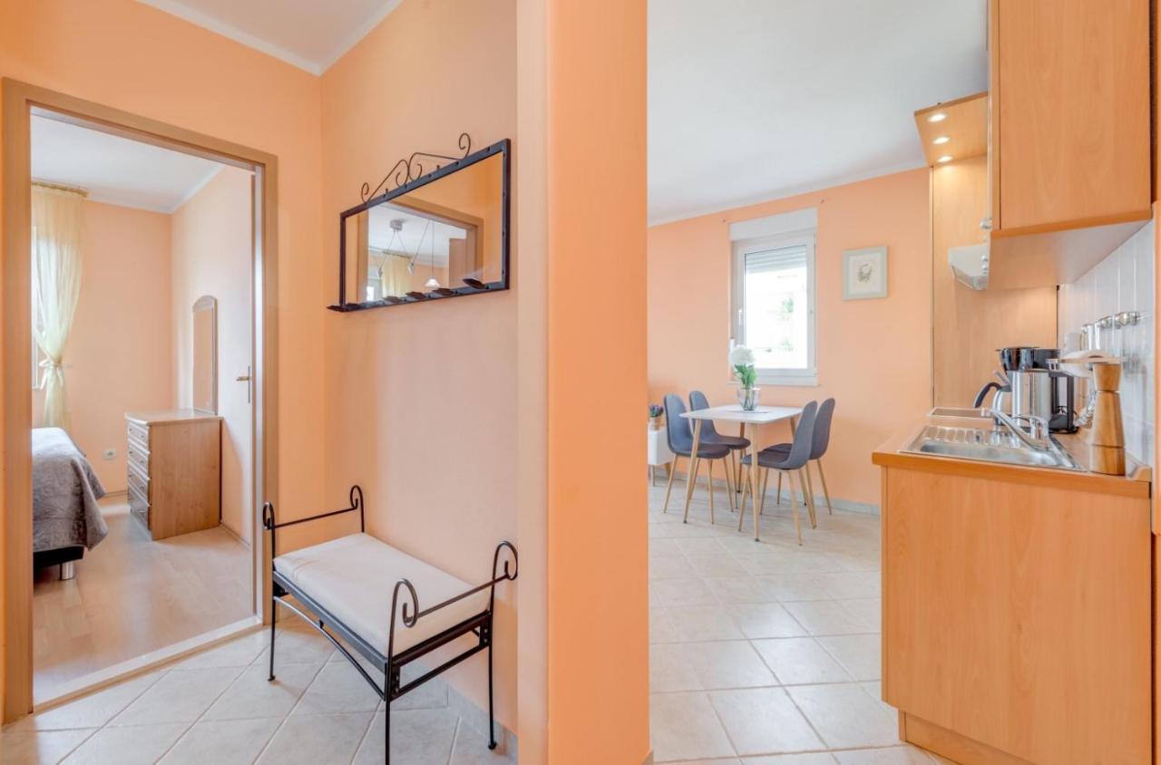 The Best Old Town View Apartment, 5 Min Walk, Parking Trogir Kültér fotó